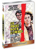 Proie Pour L'Ombre (La) [Edizione: Francia]