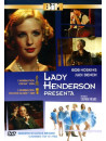 Lady Henderson Presenta