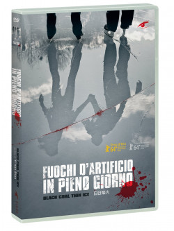 Fuochi D'Artificio In Pieno Giorno